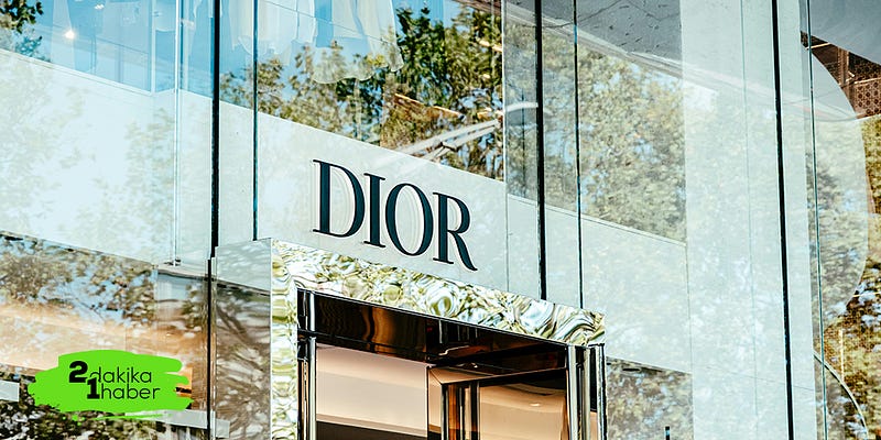 Dior sanal denemeleri nasıl lüks algısına dönüştürdü?