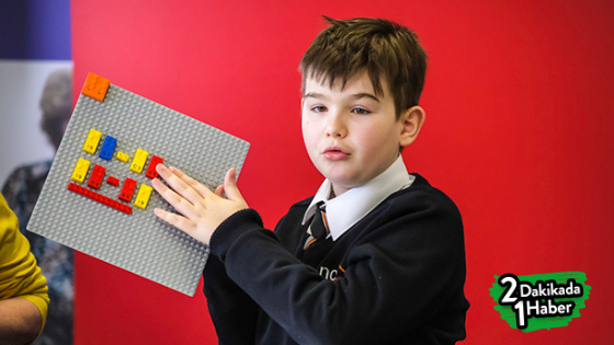 Çocuklar, LEGO ile Braille alfabesi öğrenecek