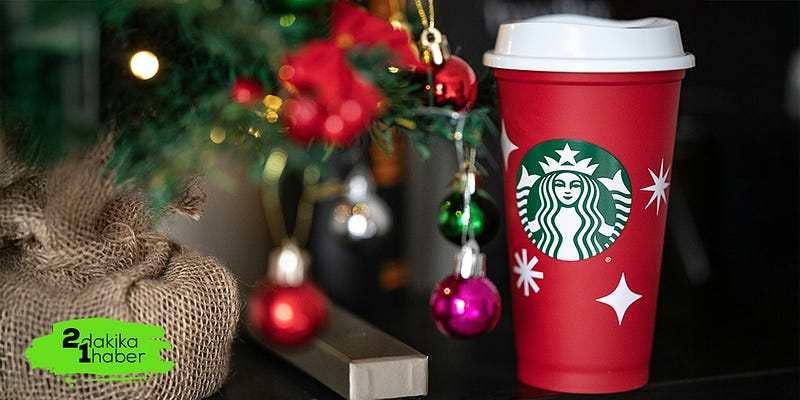 Starbucks, yılbaşı ruhunu bardaklar ve hikayelerle canlandırıyor